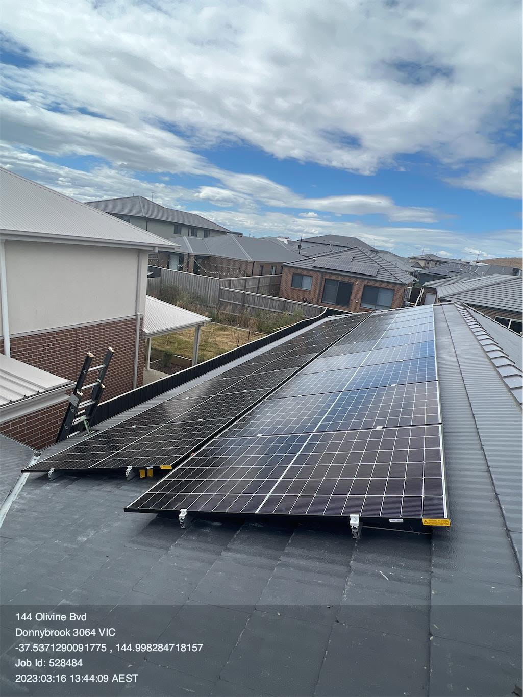 Solar roof installation 2